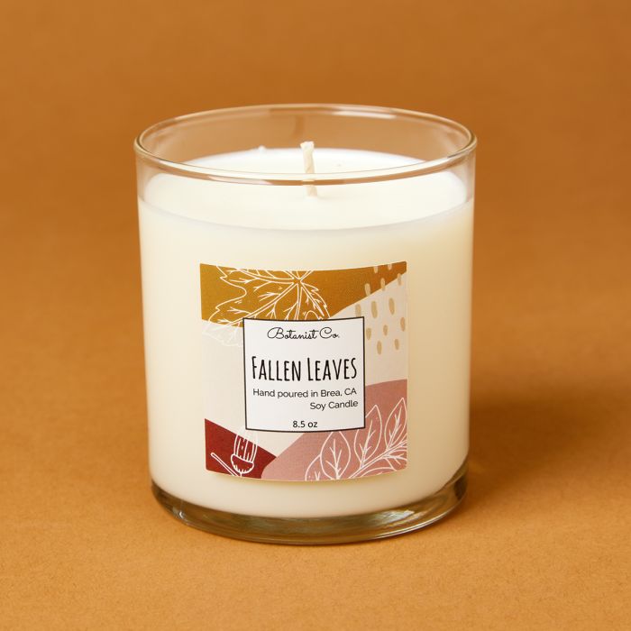 Fallen Leaves candle scent from candlescience with free avery template