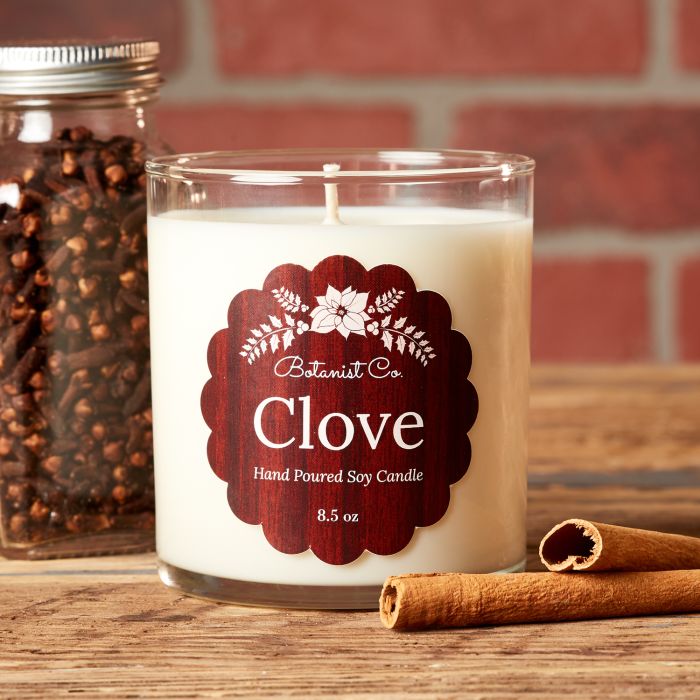 Make your own clove candles for the winter