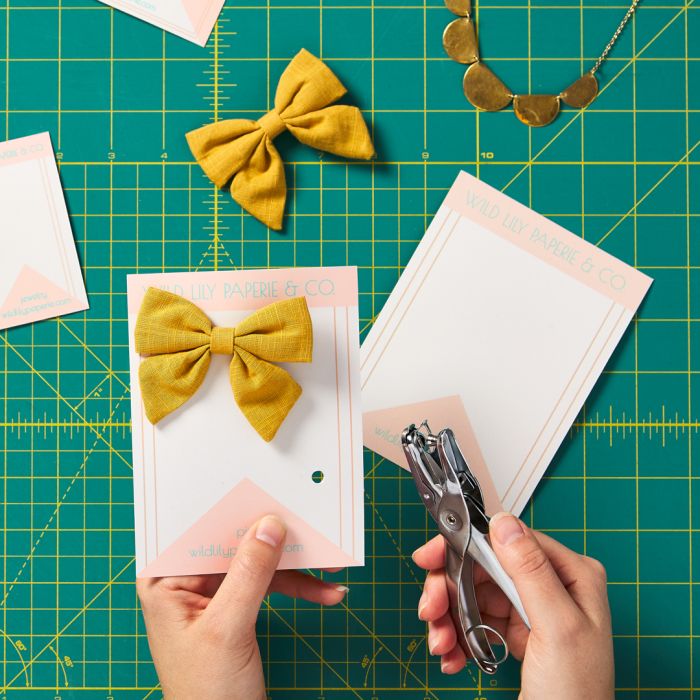 See how easy it is to make your own hair bow or barrette display cards using Avery WePrint