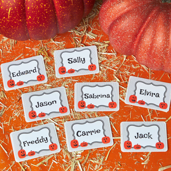 Pumpkin carving Halloween name tags with a spooky Halloween design